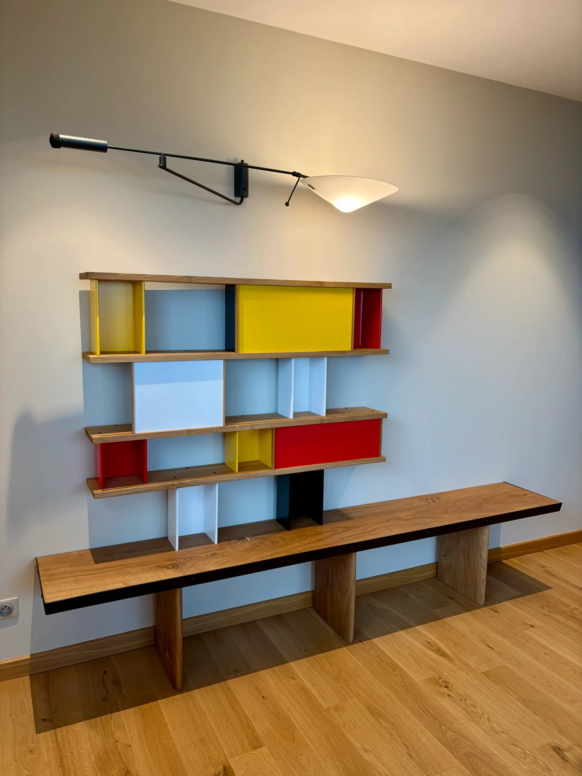 Bibliothèque en chêne massif sur mesure réalisée à Lyon